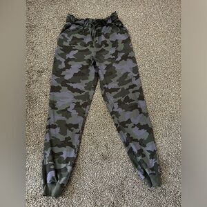 Lululemon camo pants